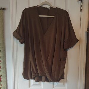 Zenana 2X Olive Cross Over Blouse With A Cropped Front Sweep NWOT